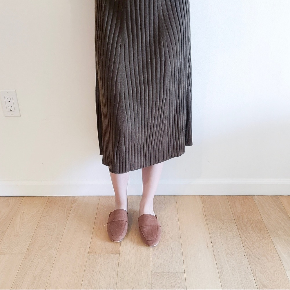 MOVING SAlE Carmel chic slipper - Picture 3 of 6